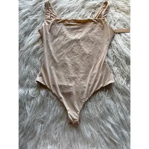 Skims Fits Everybody Square Neck Bodysuit Sand Size Large thumbnail 4