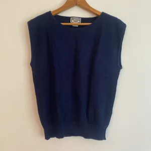 VTG Women’s Sweater Vest Large Blue Nautical Anchor Sleeveless USA Keneth Too! thumbnail 2