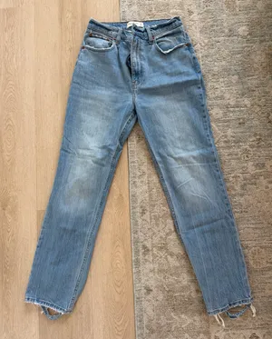 Ankle Straight Abercrombie Ultra High-Rise thumbnail 2