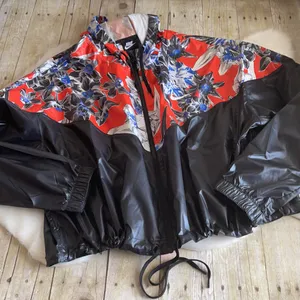 Nike Floral Sportswear Windrunner Black/Red Funnel Neck Jacket NWOT thumbnail 2