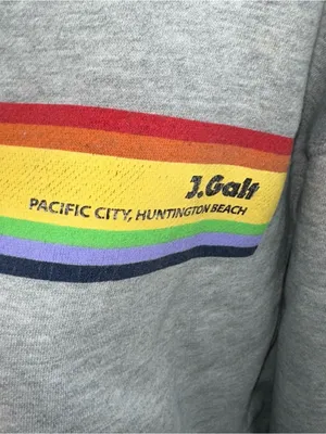 Brandy Melville John Galt Crop Sweatshirt Pacific City Rainbow One Size Beach thumbnail 5