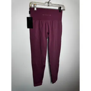 NVGTN Mauve Purple Contour Seamless High Waisted Workout Gym Leggings Size M thumbnail 2