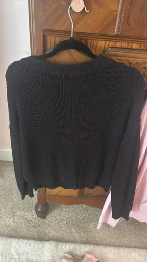 American Eagle Black Sweater thumbnail 2