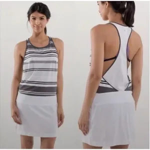 Lululemon Blissed Out Dress Size 8 Racerback Tennis Prep Pickeball Athletic‎ thumbnail 2