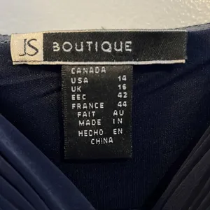 JS Boutique Prom Dress size 14 thumbnail 6