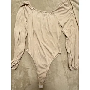 SHEIN Women's Beige Ribbed Long Sleeve Stretch Solid Bodysuit Size M thumbnail 5