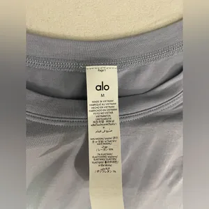 Alo Yoga NWT All Day Short Sleeve Tee Shirt Top Winter Frost Size M thumbnail 7