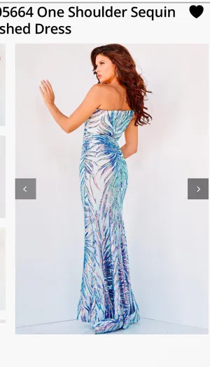 Dress thumbnail 2