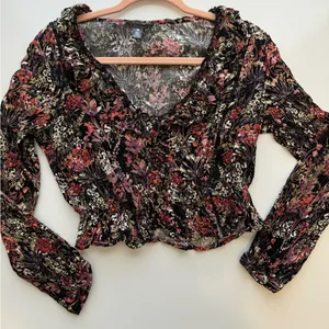 Aqua‎ Floral Ruffled Neck LOng Sleeve Top Size Small thumbnail 2