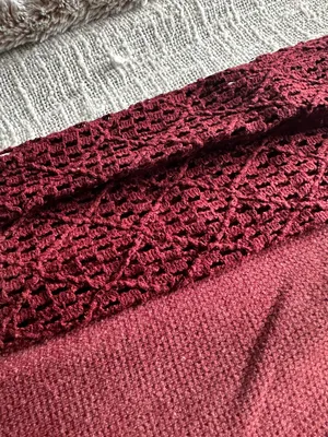 Sweater thumbnail 3