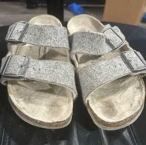 Birkenstock Women’s Gray Felt Double-Buckle Slide Sandals thumbnail 1