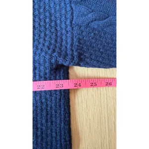 Aritzia Oversize Wool Blend Crewneck Sweater Size Medium thumbnail 5