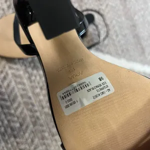 AQUA Ankle Strapped Heel Sz 9B thumbnail 6