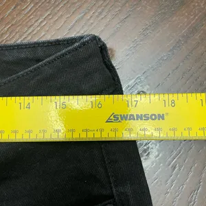 Old Navy Black O.G high-rise Ankle Cropped Jeans with Frayed Hem thumbnail 5