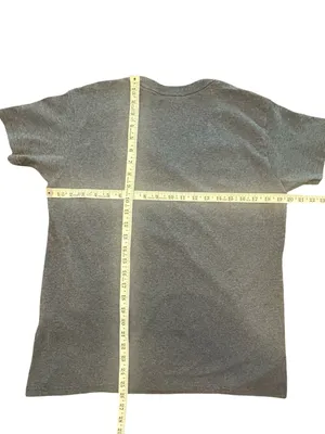 Disney Parks Minnie Mouse Vintage Graphic V-Neck Tee Size M Medium Disney bound thumbnail 6