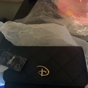 MWT Disney quilted long wallet‎ thumbnail 6