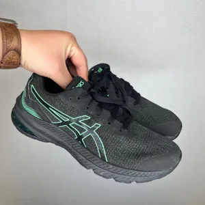 ASICS GT-1000 Womens Running Shoes Black Mint Green 1014A237 Size 6.5 US thumbnail 1
