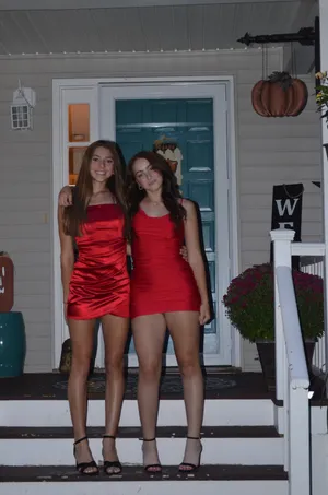 Macy's Red Homecoming Dress thumbnail 3