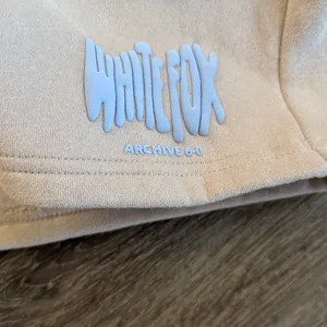 White Fox Boutique Archive 5.0 Lounge Shorts in Dove XXL thumbnail 3