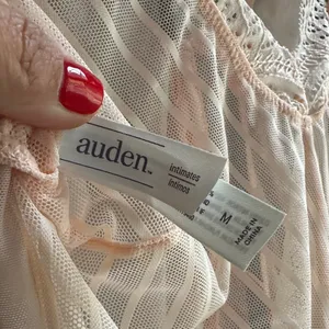 Auden Peach Lace-Trimmed Chemise thumbnail 3