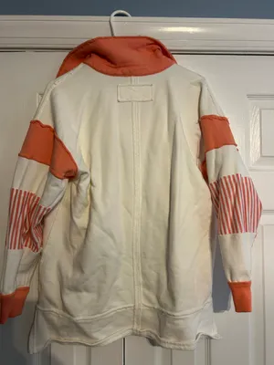 Sweatshirt thumbnail 4