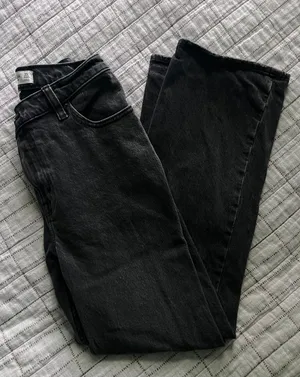 Abercrombie Curve Love 90s Relaxed CrossOver Jeans thumbnail 2