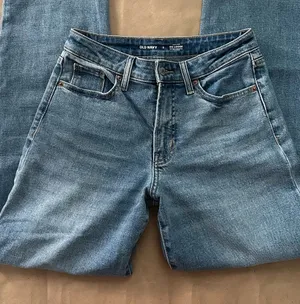 Old Navy High-Rise Straight Leg Jeans - Light Blue thumbnail 1