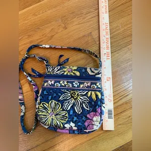 Vera Bradley Triple Zip Crossbody Bag African Violet Design RETIRED thumbnail 3