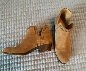 Lucky Brand Booties Ankle Suede thumbnail 4