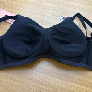 Shapermint Large Black Essential Smoothing Comfort Wireless Bra 13402 Stretch thumbnail 9