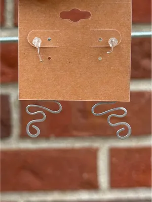 Handmade Wire Earrings with White Bead thumbnail 3