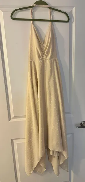 MINKPINK Cream Maxi Dress thumbnail 3