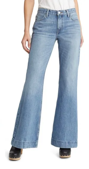 NWT Re/done 70sLow Rise‎ Bell Bottom Jeans Sz 27 thumbnail 1