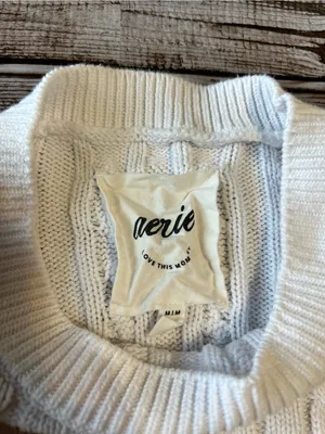 Aerie Cropped Cable Knit Sweater in White size medium thumbnail 3