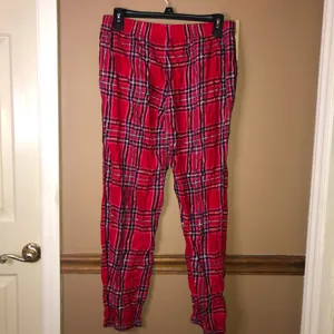 Victoria’s Secret Plaid Tartan Jogger Pajama Pants Red Pink Size Small‎ thumbnail 2