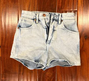 Wrangler Festival Shorts thumbnail 1