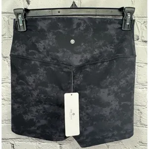 NWT CRZ YOGA Biker Shorts Women's XL Tie Dye Smoke Ink Nakedfeel Origin 3" Yoga thumbnail 2