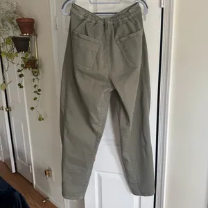 Pilcro Breaker Wide Leg Cotton Pants Olive Green Elastic Waist - Size Small thumbnail 3