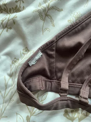 Gymshark minimal sport bra thumbnail 3