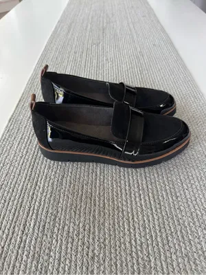 Dr. Scholl's Black Patent and Suede Platform Loafers Sz 7 thumbnail 3