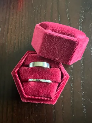 Gorgeous Stainless Steel Silver 2 Piece Simple Band Set Size 7 thumbnail 2