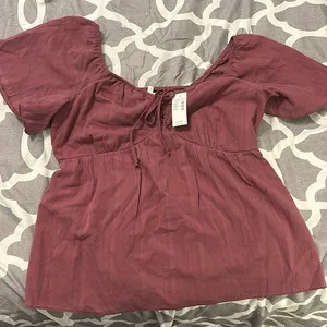 NWT small Maurice’s top thumbnail 1