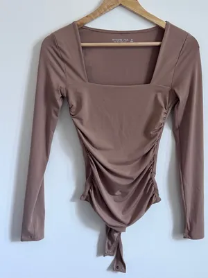 Abercrombie & Fitch Soft A&F Bodysuit Size XS Brown Cinched Long Sleeve Top thumbnail 1