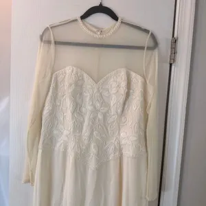 Vintage Oleg Cassini Black Tie Ivory Beaded Formal Gown Size 14 Sweetheart Neck thumbnail 2