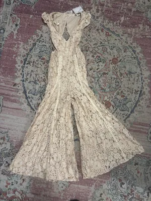 NWT Selfie Leslie Take Note Laced-Back Frill Shoulder Lace Jumpsuit Nude boho jumpsuit thumbnail 3