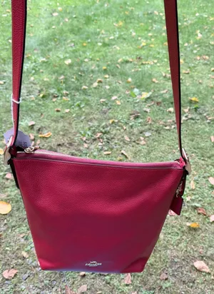 Authentic Coach Val Duffle Bag in Red Pebbled Leather Crossbody Shoulder Bag thumbnail 1