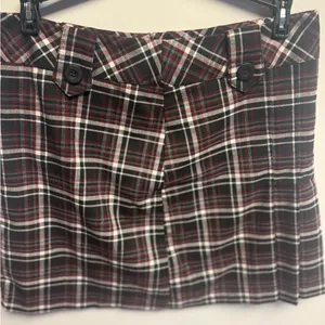 TangentsTartan‎ Mini Skirt in Black, Red, and white thumbnail 4