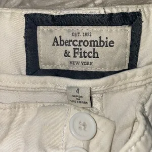 ✨Abercrombie & Fitch Chino Shorts✨ thumbnail 4