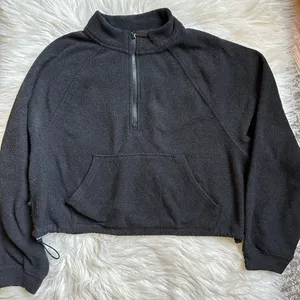 Old Navy Textured cropped half zip pullover thumbnail 3