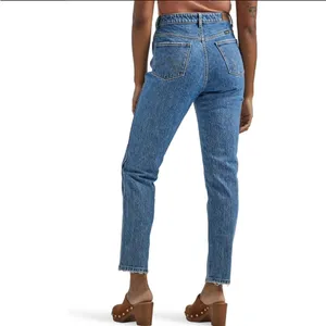 NWOT Wrangler High Rise Vintage Taper Mom Jeans Sz 14 Distressed Medium Wash thumbnail 5